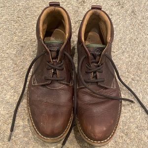 Men’s Clarke Edgewood Leather Boots, size 10.5 US